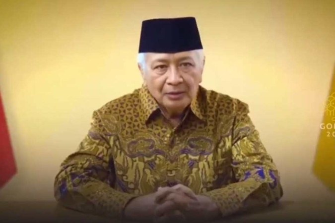 Hadji Mohamed Suharto, ditador indonésio que morreu aos 86 anos em janeiro de 2008 -  (crédito: Reprodução/X)