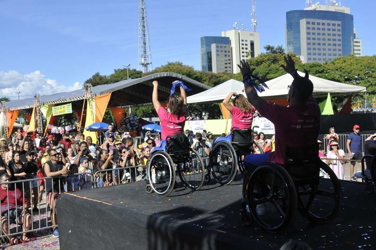 Bloco Portadores da Alegria no Parque da Cidade