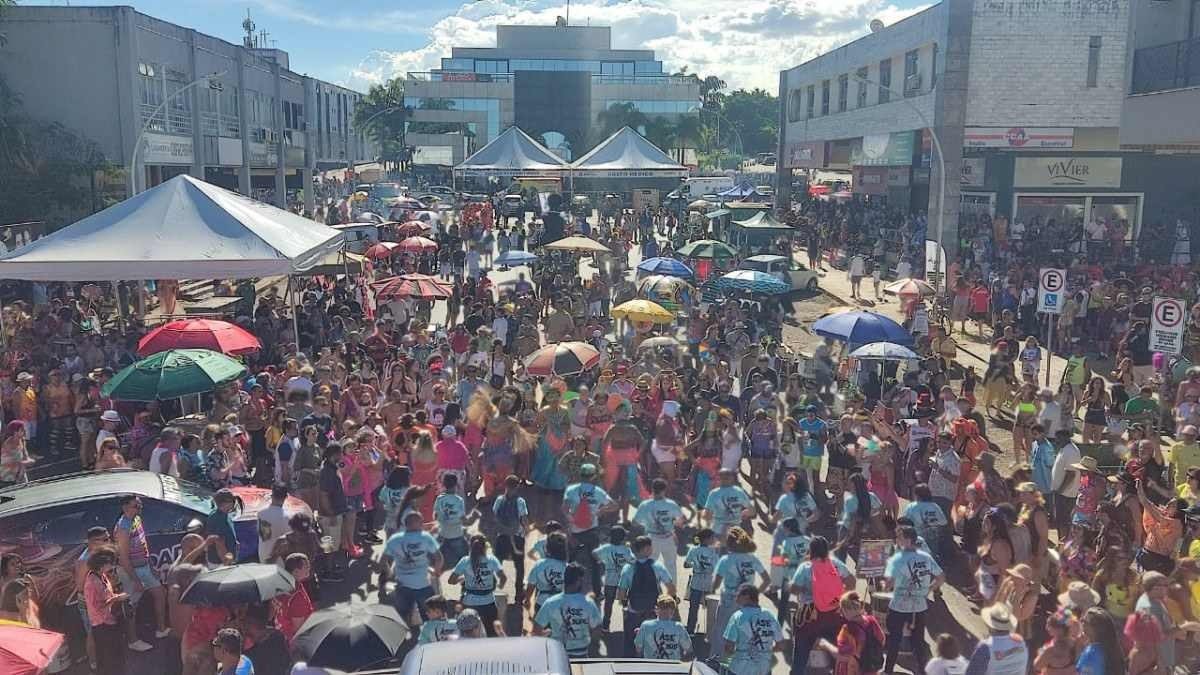 Pacotão e Medida Provisória arrastam multidão no centro de Brasília