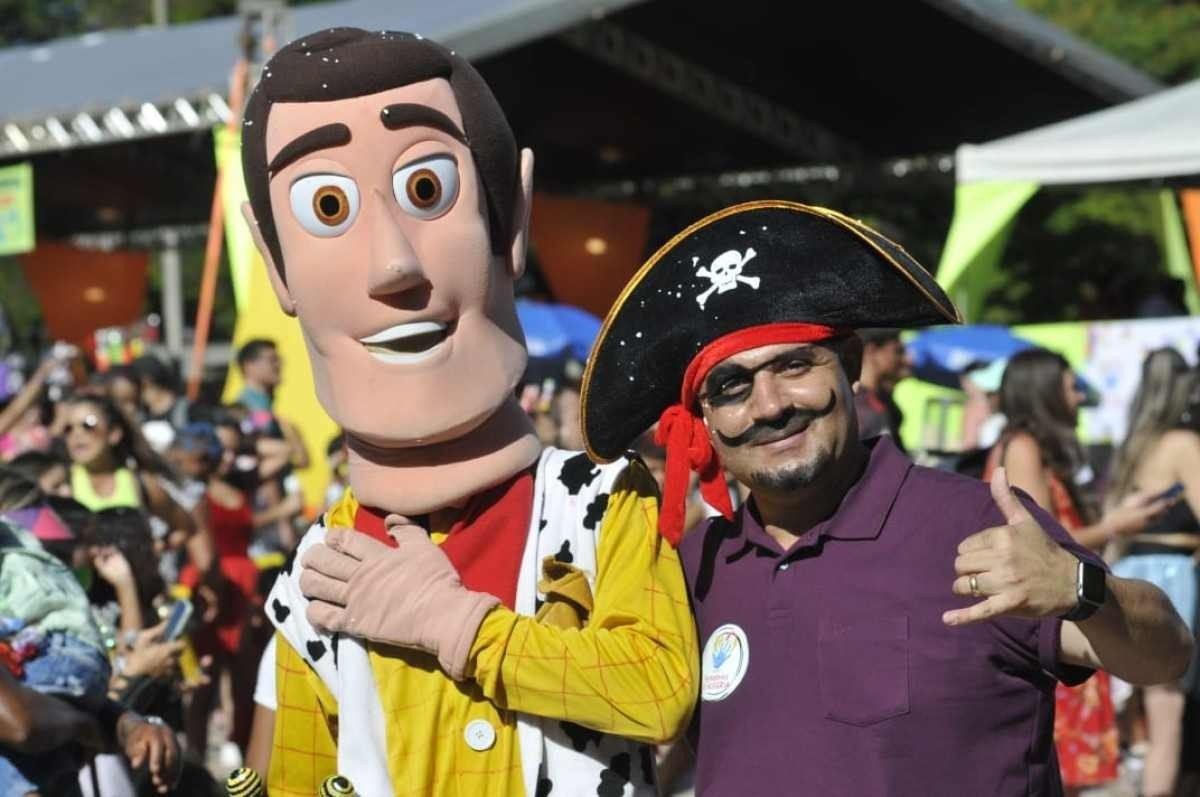 Bloco Portadores da Alegria anima o Parque da Cidade