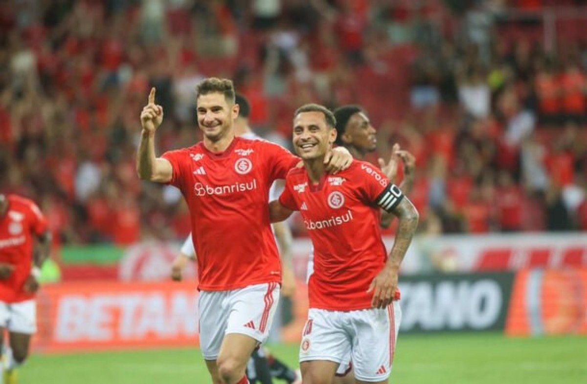 Inter vence Brasil de Pelotas e cria gordura na ponta do Gauchão