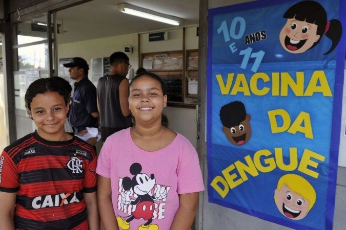 A mãe de Helena levou a filha 
e a amiga Sara Garcia (de rosa) 