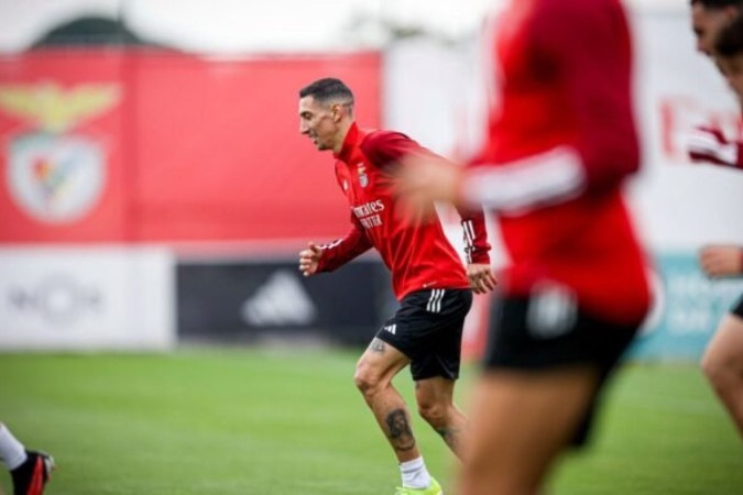 Jogadores do Benfica durante treinamento da equipe - Foto: Divulgação/Benfica -  (crédito: Foto: Divulgação/Benfica)