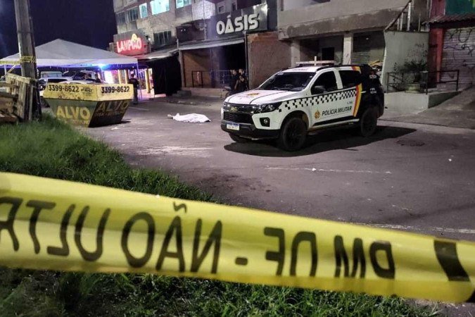 A vítima teria se desentendido com o segurança do bar - (crédito: Arthur de Souza) A vítima teria se desentendido com o segurança do bar - (crédito: Arthur de Souza)