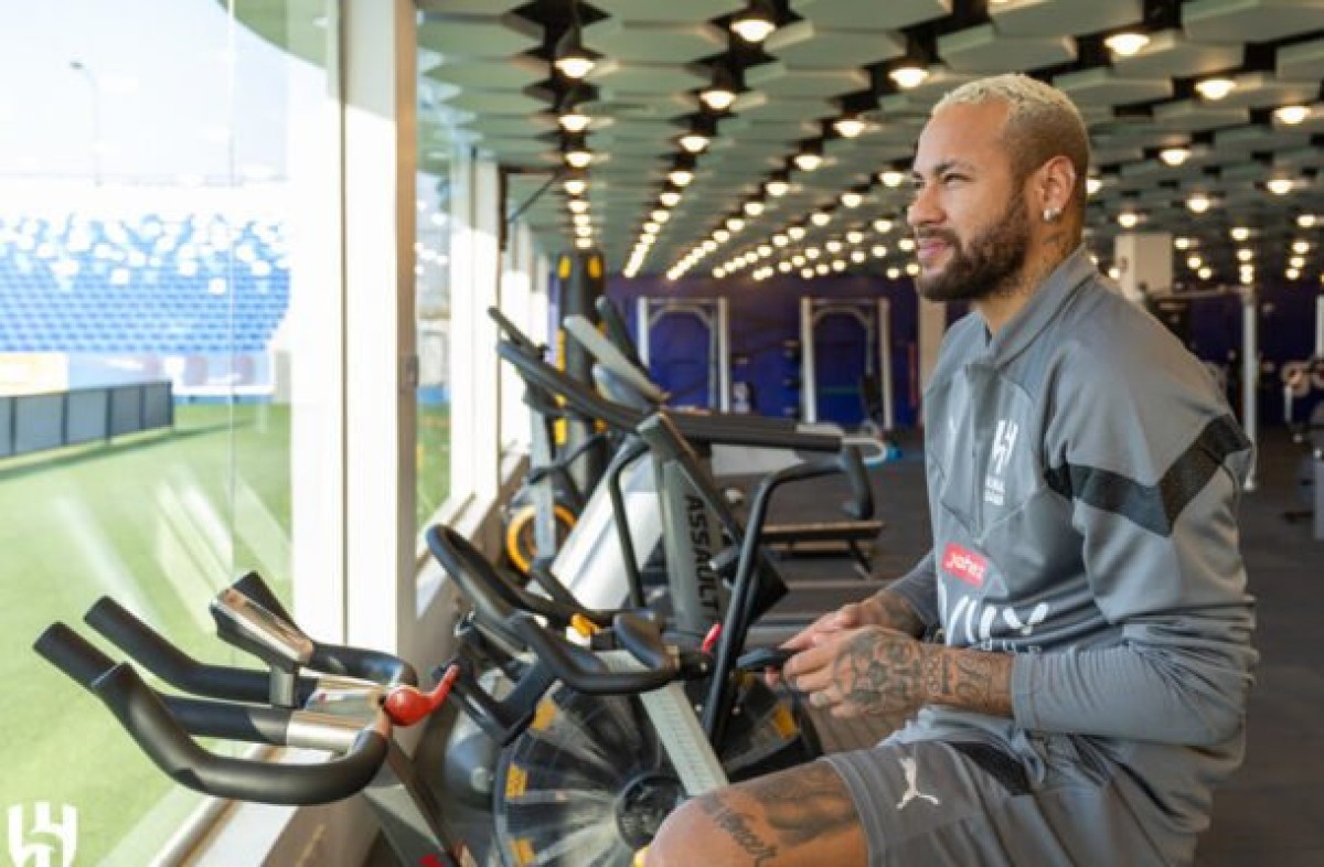 Neymar segue tratamento de lesão na academia do CT do Al-Hilal; confira -  Gazeta Esportiva