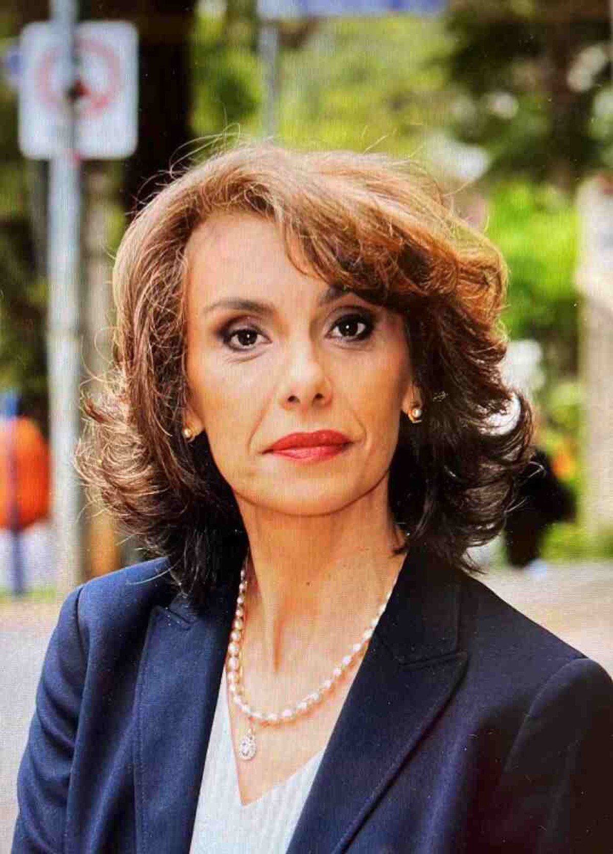 M&ocirc;nica Caba&ntilde;as, autora do livro infantil "As aventuras de Nico e Frida"