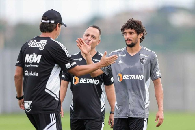Gustavo Scarpa foi o craque do Campeonato Brasileiro de 2022 pelo Palmeiras. Expectativa atleticana é que ele reencontre o futebol que brindou o alviverde com o 11º caneco nacional -  (crédito: Pedro Souza/Atletico-MG)