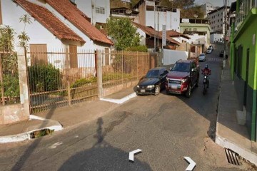 Homem vai limpar arma e disparo acidental mata esposa - Google Street View/Reprodução