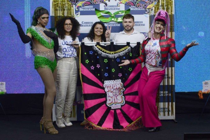  16/02/2024 Crédito: Marcelo Ferreira/CB/D.A Press. Brasil. Brasília - DF - Entrega do prêmio CBFolia 2024 aos melhores blocos e fantasias do carnaval de Brasília 2024. Bloco das Montadas