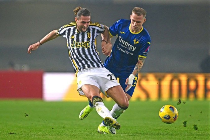 Juventus e Hellas Verona empataram em 2 a 2 neste sábado -  (crédito:  AFP via Getty Images)