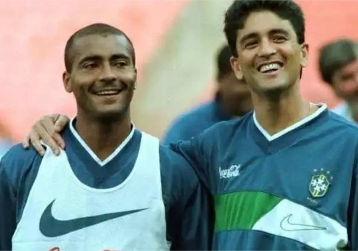 Bebeto explica briga com Romário e fim da amizade: 'Por culpa de política'