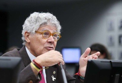 Chico Alencar afirmou que a iniciativa não representa crítica ao Supremo, mas uma forma de blindagem institucional diante de ataques recorrentes ao Judiciário -  (crédito:  Bruno Spada/Câmara dos Deputados) -Chico Alencar afirmou que a iniciativa não representa crítica ao Supremo, mas uma forma de blindagem institucional diante de ataques recorrentes ao Judiciário -  (crédito:  Bruno Spada/Câmara dos Deputados)