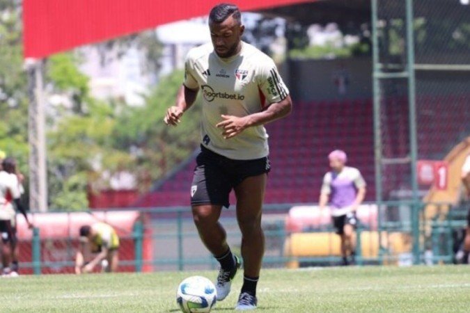 São Paulo encaminha saída de Luan - (crédito: Foto: Rubens Chiri / saopaulofc.net) São Paulo encaminha saída de Luan - (crédito: Foto: Rubens Chiri / saopaulofc.net)