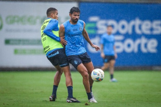 Renato comenta sobre estreia de Diego Costa no Gre-Nal -  (crédito: Foto: Lucas Uebel/Grêmio)