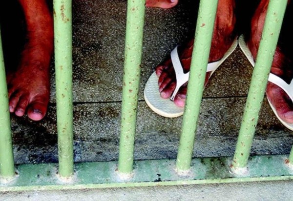 prisão presos sistema prisional -  (crédito: Thathiana Gurgel/ DPRJ)