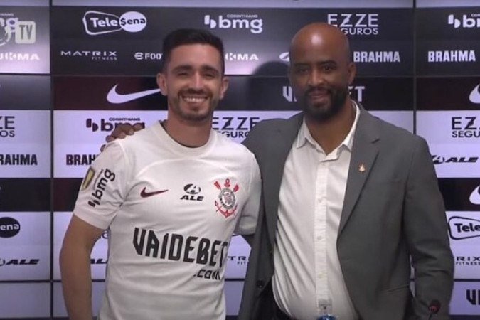 Igor Coronado é apresentado no Corinthians - (crédito: Foto: Reprodução Youtube Corinthians TV) Igor Coronado é apresentado no Corinthians - (crédito: Foto: Reprodução Youtube Corinthians TV)