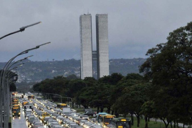 Trânsito em Brasília na Rodoviária do Plano Piloto.