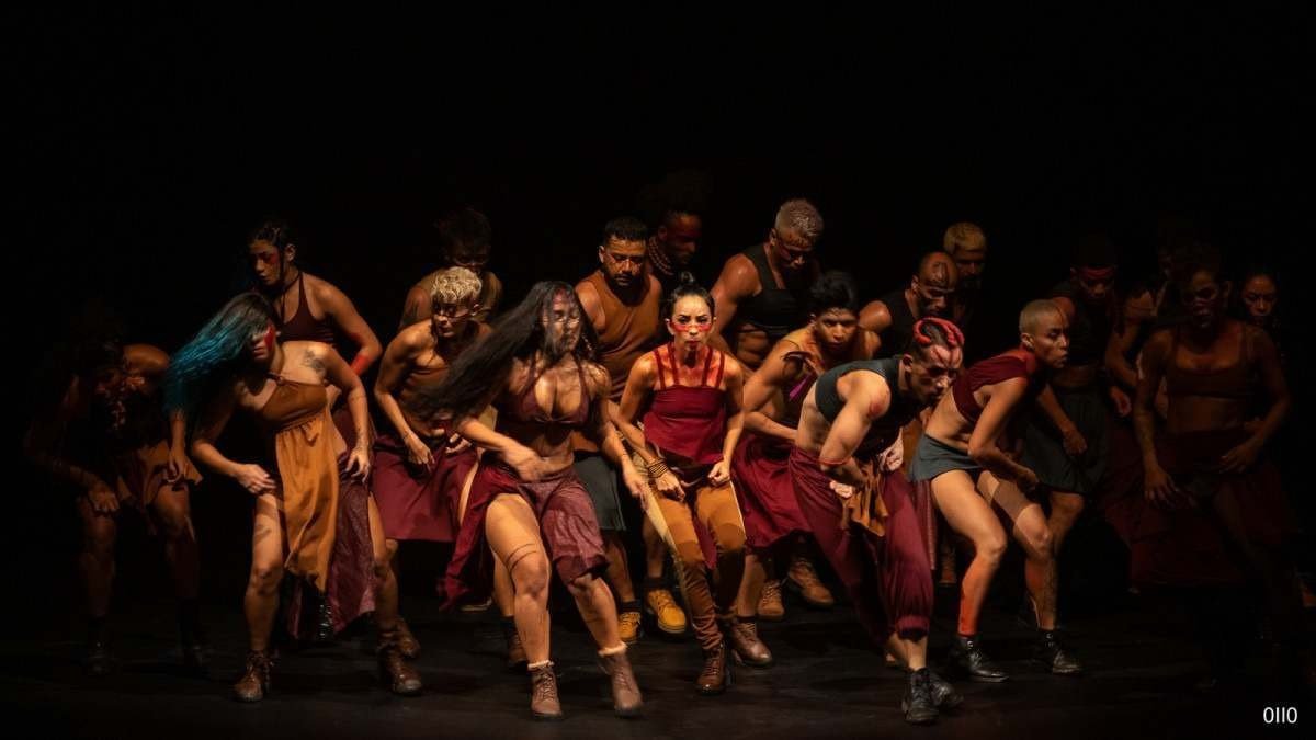 Espet&aacute;culo TA - Sobe ser grande, do Corpo de dan&ccedil;a do amazonas, no espet&aacute;culo Circula&ccedil;&atilde;o Amaz&ocirc;nia, na Caixa cultural