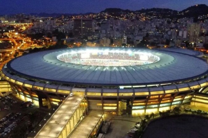 Péssima condição do gramado é um dos argumentos utilizados pelos concorrentes dos atuais gestores, a dupla Fla-Flu, a respeito da incapacidade de administrar o estádio -  (crédito: Divulgação/Maracanã)