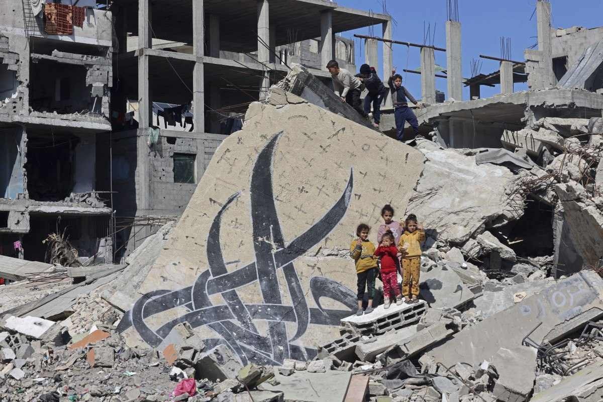 Israel bombardeia a Faixa de Gaza em meio à trégua