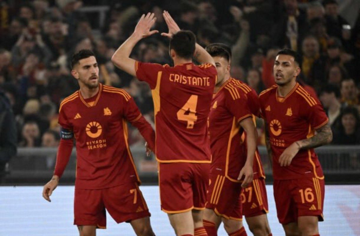 Roma vence Feyenoord nos pênaltis e está nas oitavas da Liga Europa
