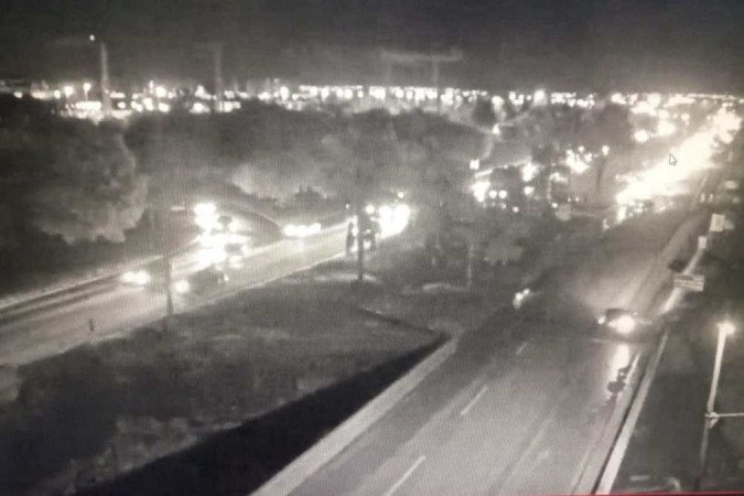 Trânsito ficou congestionado na região por horas, segundo DER-DF - (crédito: DER-DF/Divulgação) Trânsito ficou congestionado na região por horas, segundo DER-DF - (crédito: DER-DF/Divulgação)