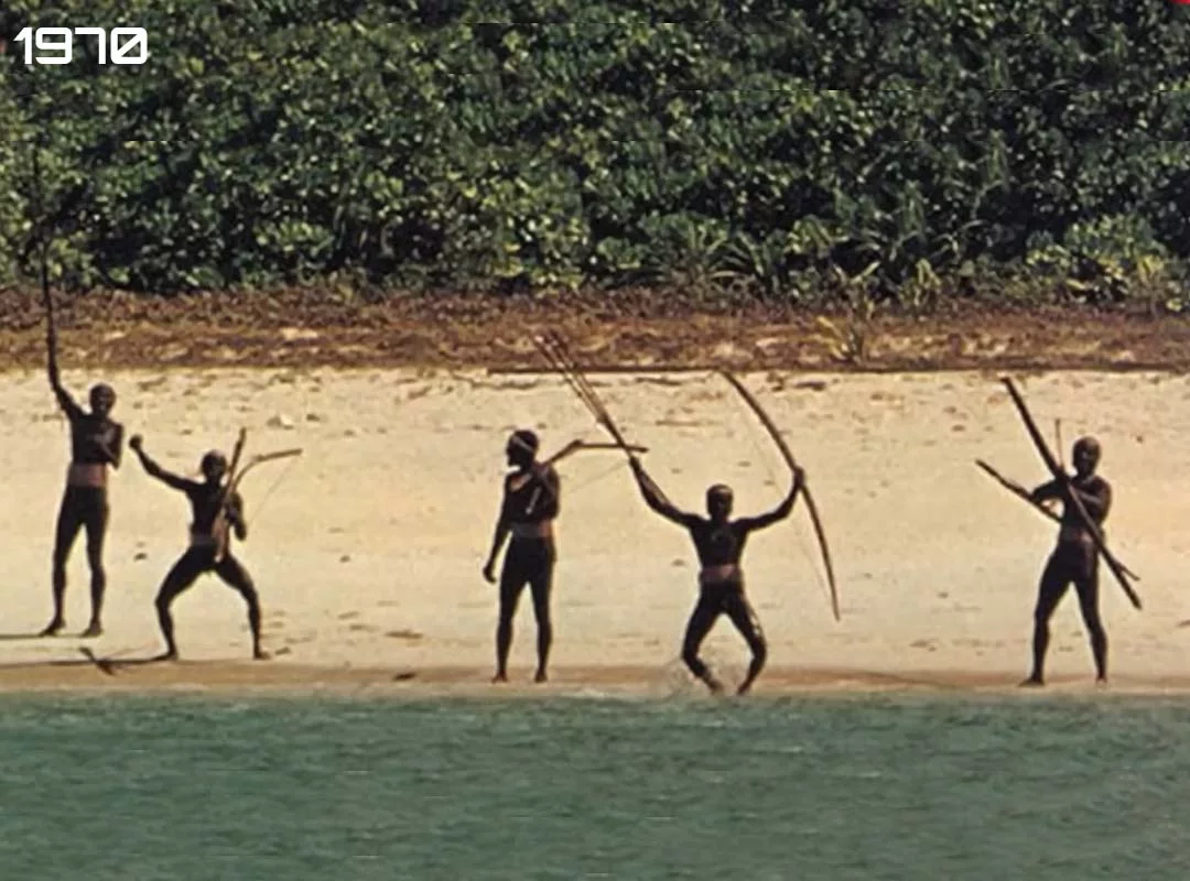 Sentineleses: povo mais isolado do mundo vive em ilha e ataca forasteiros