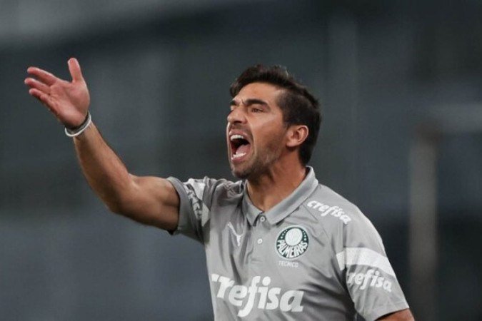 Abel elogia postura do Palmeiras contra o Mirassol: ‘Somos o time da virada’ -  (crédito: Jogada10)