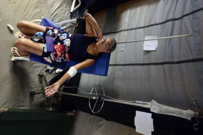  Maria de Souza, 71, foi medicada na unidade de saúde