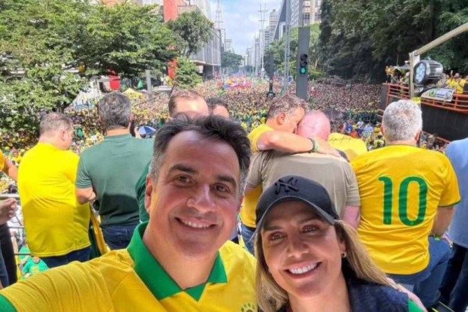 Celina compareceu à av. Paulista, neste domingo (25/2) -  (crédito: Reprodução/Redes sociais)