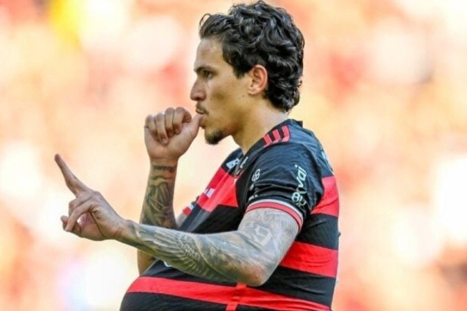 Pedro, que será pai de gêmeos, homenageou os filhos e a esposa após marcar contra o Fluminense - Foto: DIvulgação/Flamengo -  (crédito: Foto: DIvulgação/Flamengo)