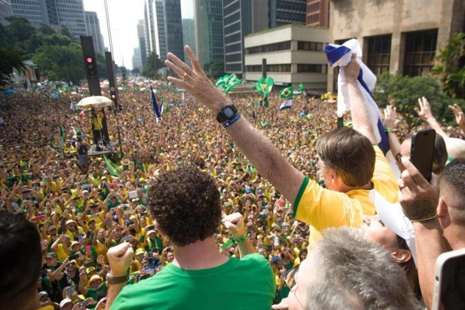 Ato bolsonarista reuniu 750 mil na Avenida Paulista, diz SSP
