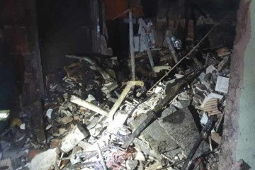 Imagens mostram destruição dentro do apartamento -  (crédito: Divulgação/Defesa Civil de Campinas)