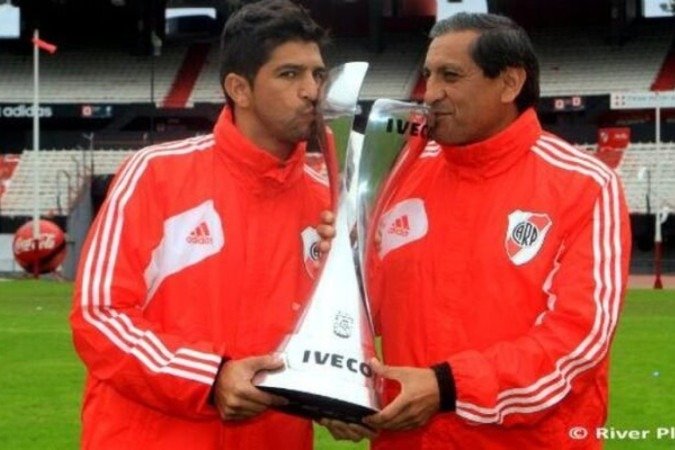 Vasco prega esperanças que Ramón Díaz conseguirá dar fim ao período de jejum de títulos, principalmente em copas - (crédito: Leandro Amorim/Vasco) Vasco prega esperanças que Ramón Díaz conseguirá dar fim ao período de jejum de títulos, principalmente em copas - (crédito: Leandro Amorim/Vasco)