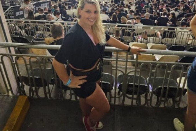 Jornalista garante ter sofrido assédio no clássico do Rio Grande do Sul - (crédito: Foto: Twitter @@Gikumpel) Jornalista garante ter sofrido assédio no clássico do Rio Grande do Sul - (crédito: Foto: Twitter @@Gikumpel)