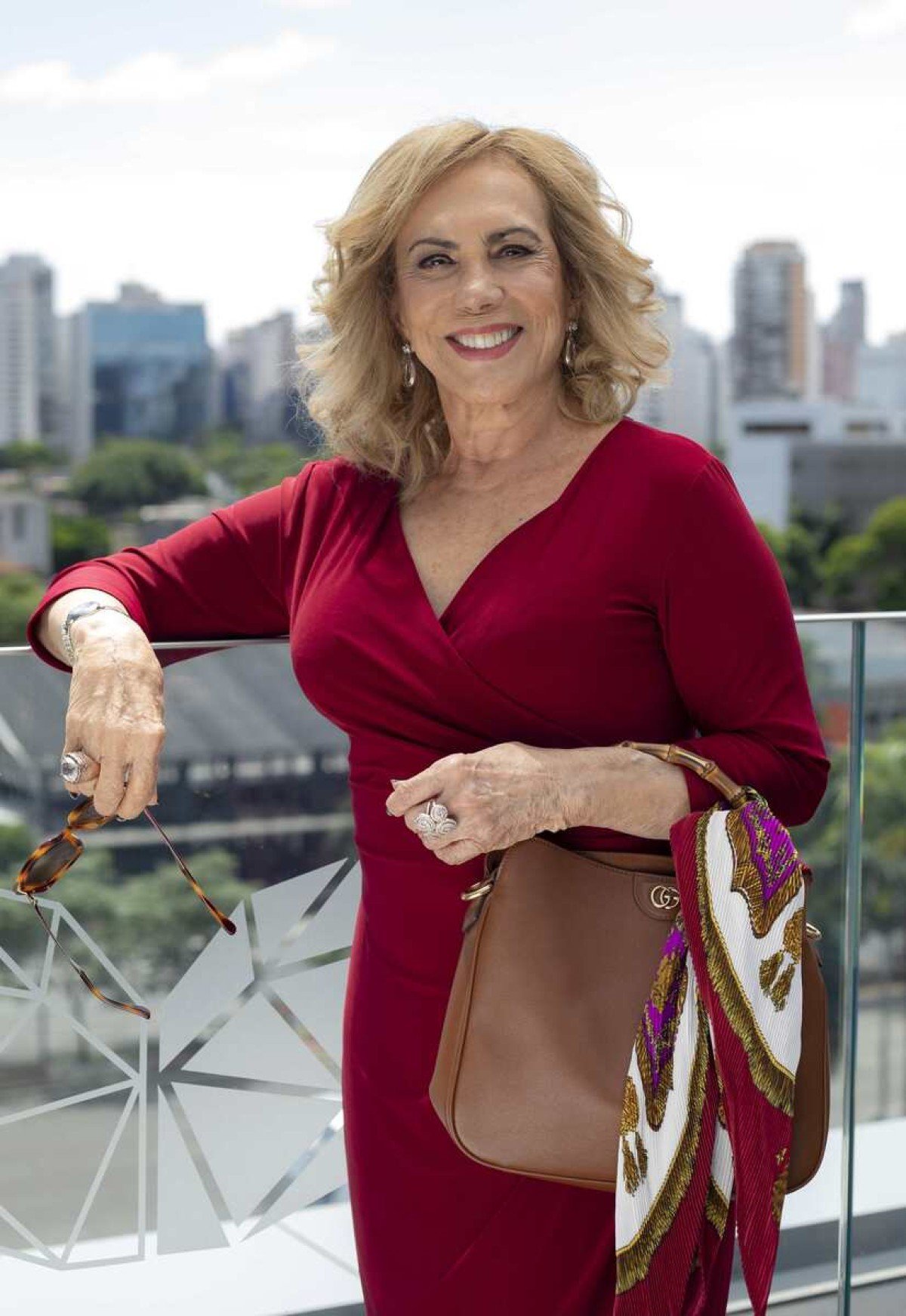  Frida (Arlete Salles) em Família é tudo     