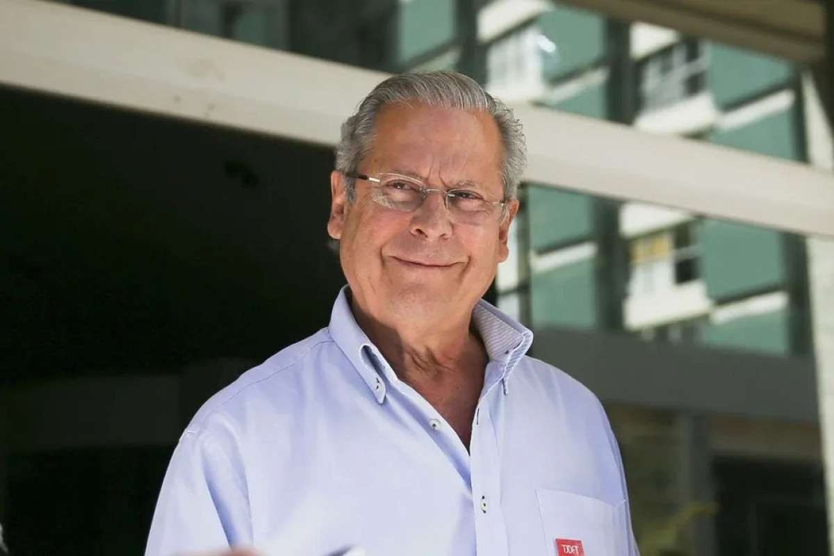 José Dirceu é internado com pneumonia em hospital de São Paulo