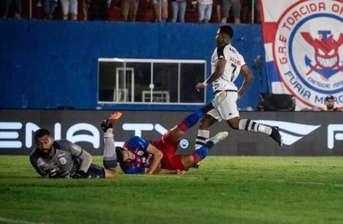 Vasco derrota o Marcílio Dias e se classifica na Copa do Brasil