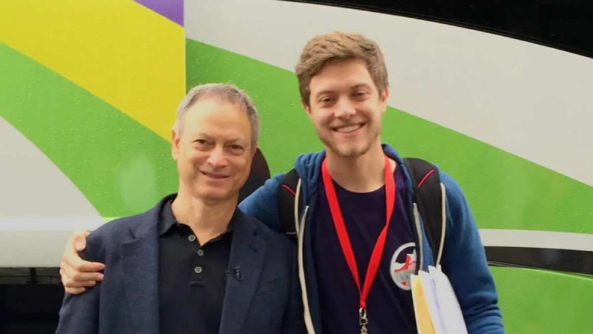 Filho de Gary Sinise, estrela de 'Forrest Gump', morre aos 33 anos após luta contra câncer raro