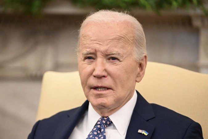 Biden destacou também que a administração do governo estadunidense está em contato com parceiros no Brasil -  (crédito: JIM WATSON / AFP)