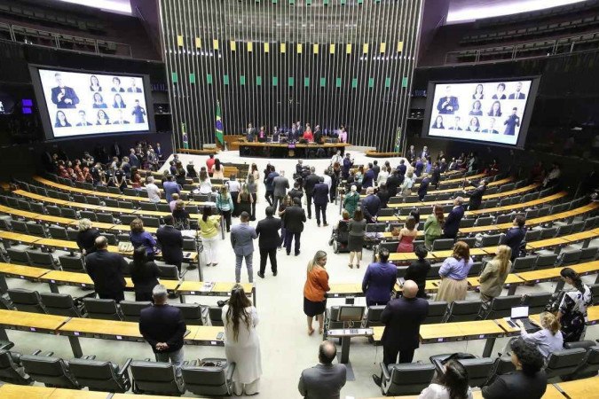 Homenagem ao Dia Mundial das Doenças Raras -  (crédito: Zeca Ribeiro / Câmara dos Deputados)