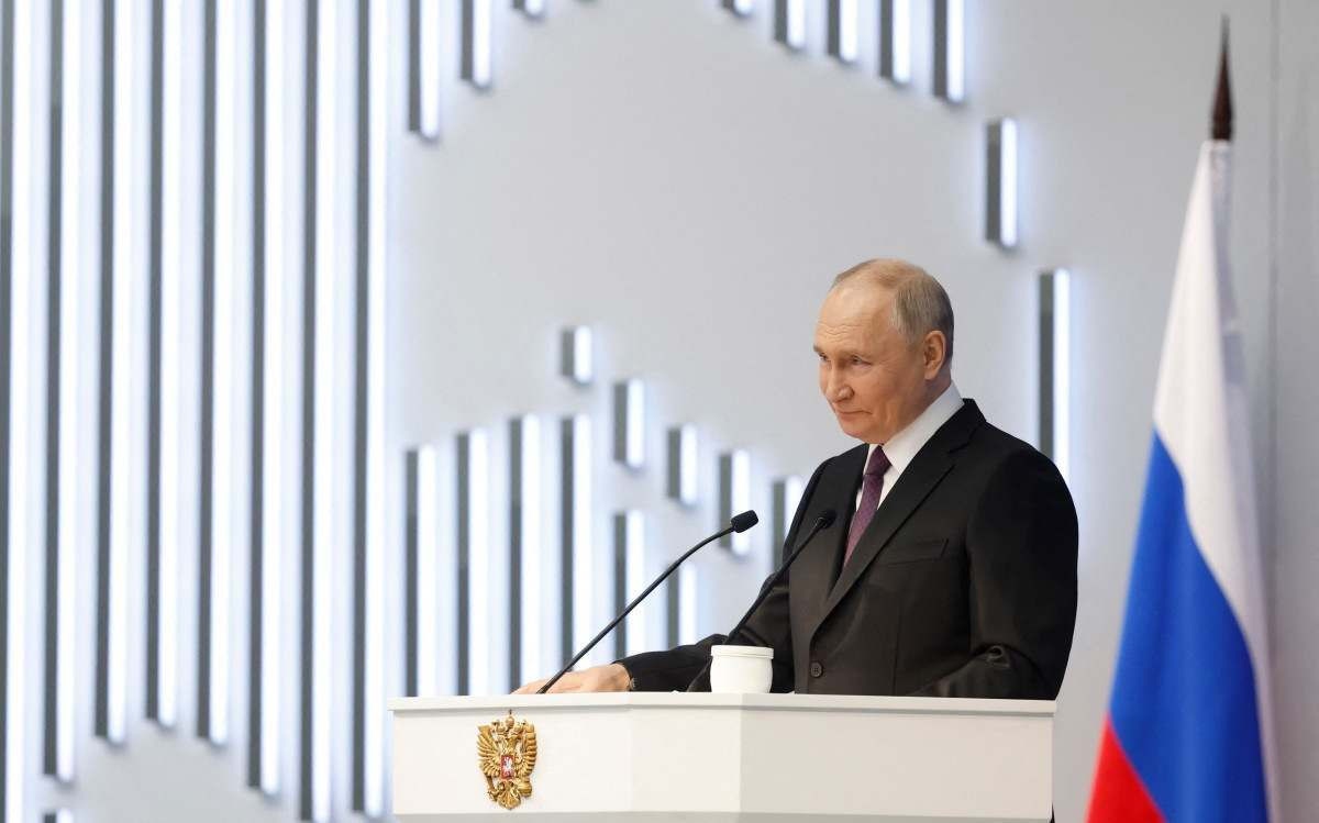 Putin insinua que Ucrânia tem relação com ataque a casa de show em Moscou