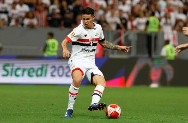 James voltou com gol, após quase deixar o São Paulo -  (crédito: Foto: Rubens Chiri/saopaulofc.net)