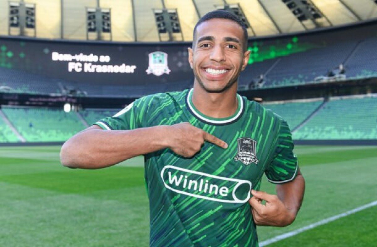 Victor Sá, ex-Botafogo, é apresentado pelo Krasnodar, da Rússia