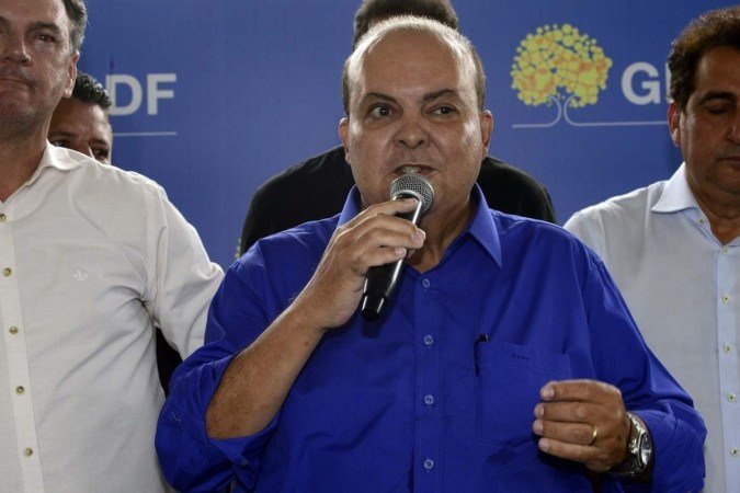  01/03/2024 Crédito: Marcelo Ferreira/CB/D.A Press. Brasil. Brasília - DF - Brazlândia, Governador Ibaneis Rocha assina ordem de serviço para reforma e construção de novos blocos no Hospital regional de Brazlândia.