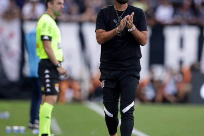 António Oliveira elogia desempenho do Corinthians contra o Santo André -  (crédito: Foto: Rodrigo Coca/Agência Corinthians)