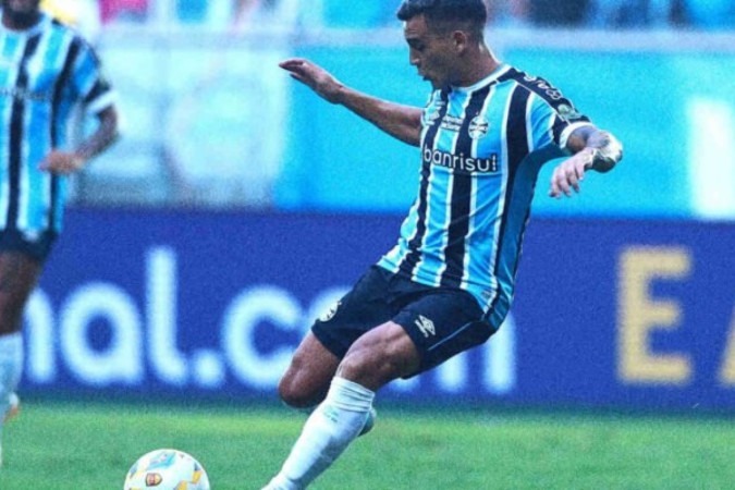 Pavón fez dois na goleada gremista sobre o Guarany  -  (crédito: Foto: divulgação/Grêmio)