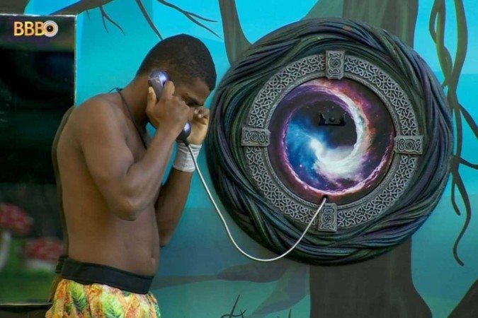 Davi atendeu cinco das seis chamadas do Big Fone - (crédito: Reprodução/Globoplay) Davi atendeu cinco das seis chamadas do Big Fone - (crédito: Reprodução/Globoplay)
