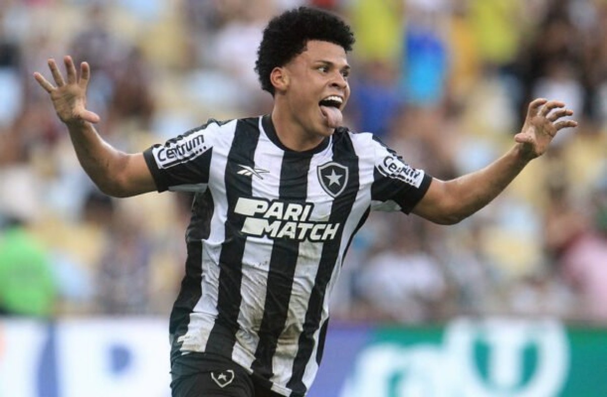 Emerson Urso comemora primeiro gol pelo Botafogo: ‘Muito feliz’