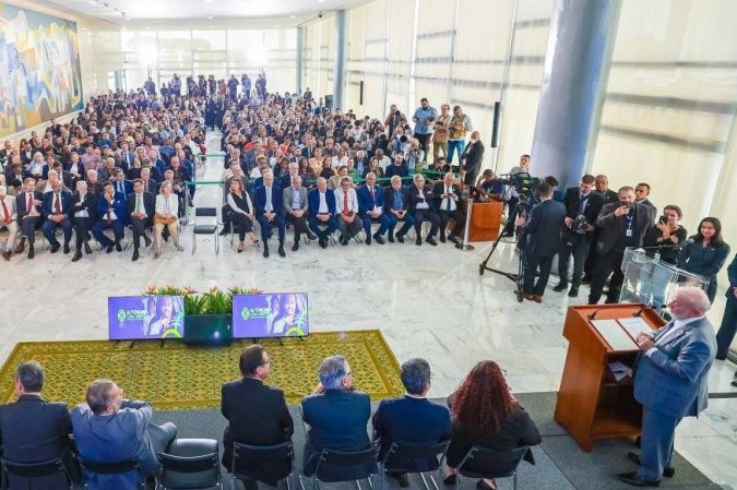 O evento no Planalto: se aprovado, PL entrará em vigor 90 dias após sanção -  (crédito: Ricardo Stuckert / PR)